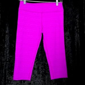 Beyond yoga capri leggings